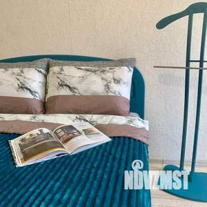 2-к квартира, посуточно, 43м2, 5/5 этаж