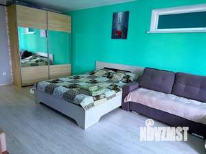 Студия квартира, посуточно, 35м2, 3/5 этаж