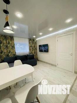 2-к квартира, посуточно, 44м2, 1/1 этаж