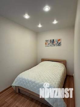 Студия квартира, посуточно, 36м2, 12/25 этаж