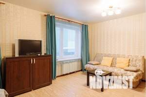 1-к квартира, посуточно, 40м2, 1/5 этаж