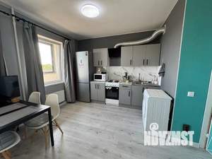 Студия квартира, посуточно, 37м2, 7/10 этаж