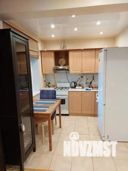 Студия квартира, посуточно, 32м2, 3/5 этаж