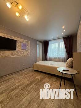 2-к квартира, посуточно, 42м2, 3/5 этаж