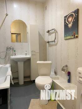 Студия квартира, посуточно, 36м2, 8/9 этаж