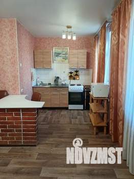 2-к квартира, посуточно, 43м2, 5/5 этаж