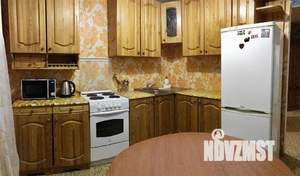 2-к квартира, посуточно, 52м2, 3/5 этаж