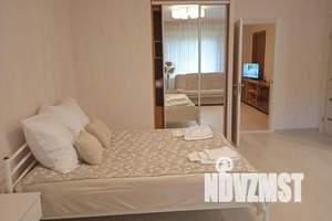 3-к квартира, посуточно, 107м2, 1/5 этаж