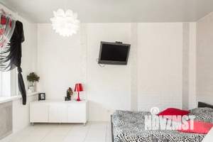 Студия квартира, посуточно, 36м2, 2/20 этаж