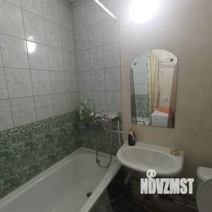 1-к квартира, посуточно, 36м2, 3/9 этаж