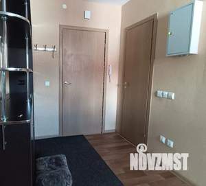 Студия квартира, посуточно, 32м2, 3/3 этаж