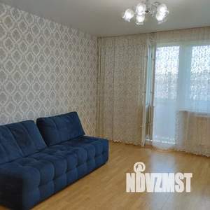 2-к квартира, посуточно, 56м2, 10/10 этаж