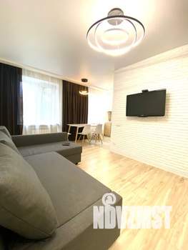 1-к квартира, посуточно, 48м2, 3/5 этаж