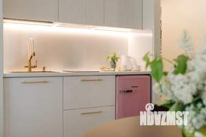 Студия квартира, посуточно, 32м2, 1/5 этаж