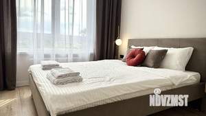 2-к квартира, посуточно, 44м2, 8/21 этаж