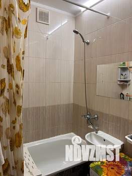 2-к квартира, посуточно, 40м2, 2/5 этаж