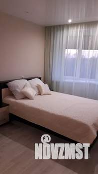 1-к квартира, посуточно, 30м2, 5/5 этаж