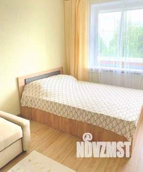 1-к квартира, посуточно, 33м2, 1/1 этаж