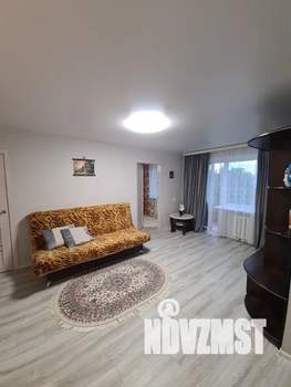 2-к квартира, посуточно, 45м2, 4/5 этаж