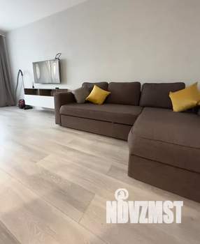 1-к квартира, посуточно, 36м2, 4/9 этаж