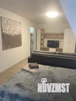 Студия квартира, посуточно, 34м2, 2/5 этаж