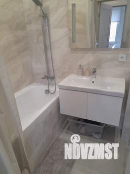 2-к квартира, посуточно, 42м2, 7/14 этаж