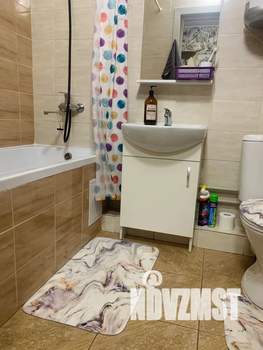 1-к квартира, посуточно, 32м2, 9/16 этаж