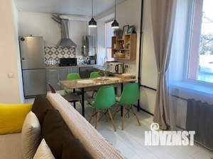 2-к квартира, посуточно, 50м2, 2/5 этаж