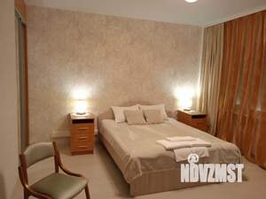 1-к квартира, посуточно, 57м2, 1/1 этаж