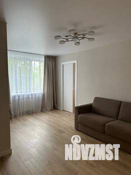 2-к квартира, посуточно, 44м2, 3/5 этаж