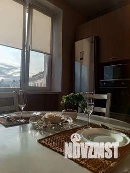 2-к квартира, посуточно, 55м2, 4/4 этаж