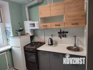 2-к квартира, посуточно, 45м2, 5/5 этаж