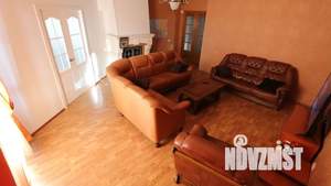 4-к квартира, посуточно, 130м2, 2/3 этаж