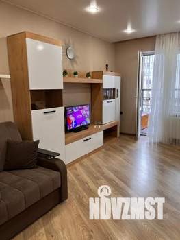 Студия квартира, посуточно, 27м2, 3/6 этаж