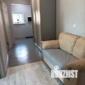 2-к квартира, посуточно, 49м2, 3/4 этаж