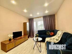 2-к квартира, посуточно, 52м2, 1/1 этаж