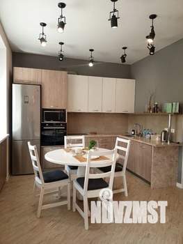 2-к квартира, посуточно, 55м2, 4/4 этаж