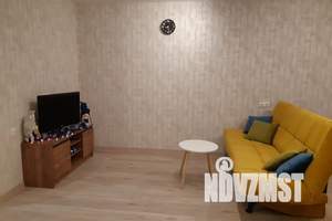 1-к квартира, посуточно, 43м2, 7/9 этаж