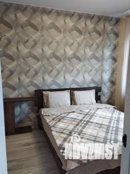 2-к квартира, посуточно, 44м2, 4/25 этаж