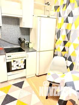 1-к квартира, посуточно, 37м2, 1/9 этаж