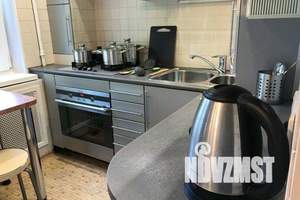 2-к квартира, посуточно, 53м2, 3/5 этаж