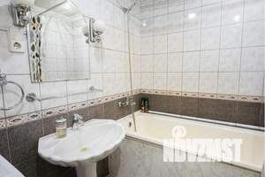 2-к квартира, посуточно, 56м2, 2/5 этаж