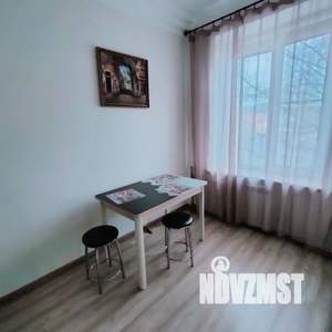 1-к квартира, посуточно, 25м2, 4/5 этаж