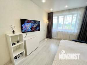 1-к квартира, посуточно, 42м2, 5/9 этаж