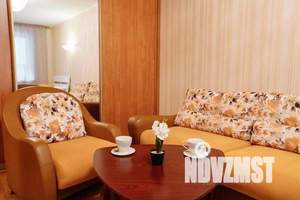 1-к квартира, посуточно, 40м2, 2/9 этаж