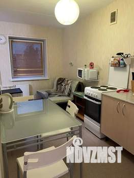 Студия квартира, посуточно, 47м2, 4/5 этаж