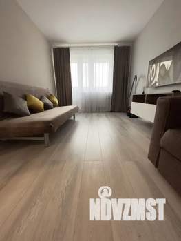 1-к квартира, посуточно, 36м2, 4/9 этаж