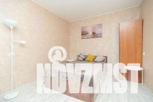 1-к квартира, посуточно, 36м2, 4/9 этаж