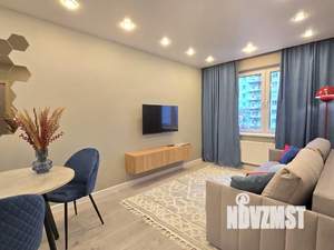 1-к квартира, посуточно, 43м2, 8/25 этаж