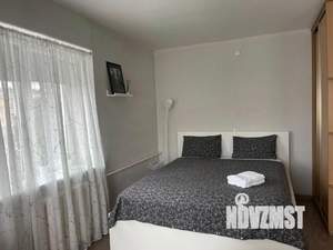 1-к квартира, посуточно, 36м2, 1/1 этаж